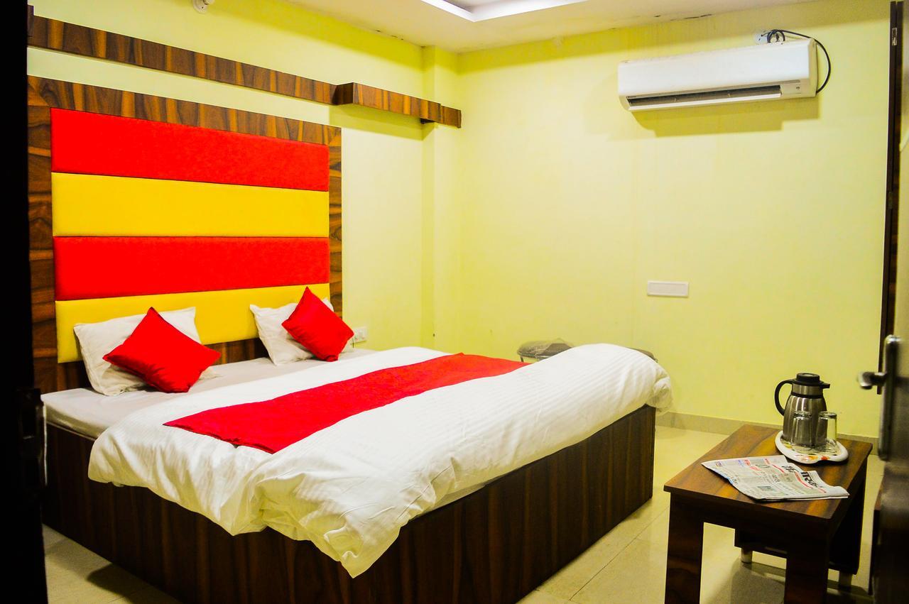 Hotel Kalash Ujjain Exterior foto